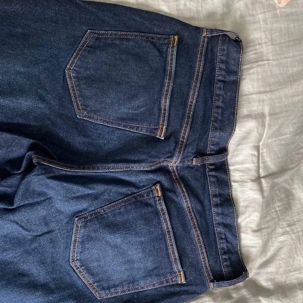 Old Navy Jeans - Men’s 32x32 Athletic Taper - Picture 2 of 3